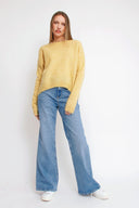 super-kid-mohair-sweater-gebreid-geel-orla-antwerp