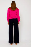 gennie-broek-mbym-navyblauw-model-achteraanzicht-1