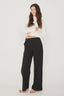 gennie-broek-mbym-zwart-model-vooraanzicht-3