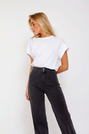 elena-denim-jeans-zwart-sweet-like-you-model-vooraanzicht-3