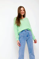 elena-jeans-broek-lichtblauw-sweet-like-you-model-vooraanzicht-3