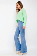 elena-jeans-broek-lichtblauw-sweet-like-you-model-zijaanzicht-1