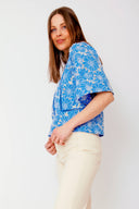 elena-jeans-broek-beige-sweet-like-you-model-zijaanzicht-3