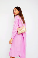 celine-metallic-chevron-schoudertas-gold-sweet-like-you-model-vooraanzicht-5