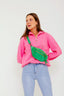 suede-heuptas-groen-met-rits-met-verstelbare-riem-sweet-like-you-model-vooraanzicht-1
