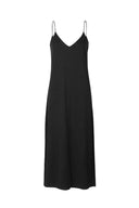 leslee-maxi-jurk-zwart-met-spleten-mbym-productfoto-vooraanzicht-1