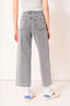 colombe-cropped-jeans-grijs-sweet-like-you-model-achteraanzicht-2