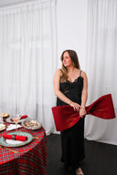 vicky-maxi-satijnen-rok-neo-noir-zwart-lookfoto-vooraanzicht-1