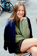 rosie-gebreide-trui-sweet-like-you-khaki-legergroen-5