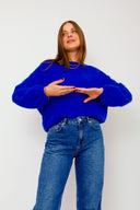 rosie-gebreide-trui-sweet-like-you-cobalt-koningsblauw-1