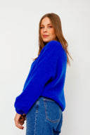 rosie-gebreide-trui-sweet-like-you-cobalt-koningsblauw-5