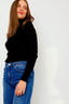 jolie-col-rib-top-zwart-rolkraag-elastisch-lange-mouwen-sweet-like-you-model-vooraanzicht-2