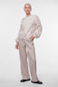 yasrosey-sweater-beige-hoge-hals-met-lange-mouwen-yas-model-vooraanzicht-6