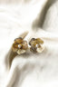 gouden-rose-oorbellen-met-faux-parel-sweet-like-you-productfoto-vooraanzicht-2