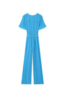 blauwe-massika-jumpsuit-met-kruishals-elastische-tailleband-korte-mouwen-grace-and-mila-productfoto-achteraanzicht-1