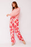 noor-sweater-roze-met-koord-studio-amaya-model-vooraanzicht-2