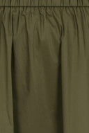 yara-poplin-rok-midi-neo-noir-khaki-model-detail-1