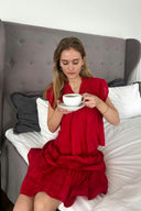 kenia-minirok-franjes-neo-noir-rood-model-vooraanzicht-7