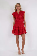 kenia-minirok-franjes-neo-noir-rood-model-vooraanzicht-8