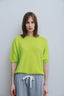 charline-sweater-korte-mouwen-fluo-geel-sweet-like-you-model-vooraanzicht-2