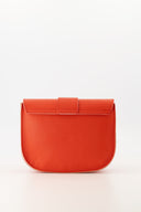 maan-leren-schoudertas-rood-sweet-like-you-productfoto-achteraanzicht-1