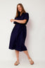 geknoopte-hemdjurk-midi-navy-blauw-sweet-like-you-model-vooraanzicht-1