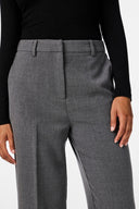 yaslikka-hoge-taille-geribbelde-broek-grijs-yas-model-close-up