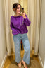 rosie-gebreide-sweater-oversized-pasvorm-paars-model-vooraanzicht-1