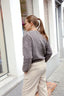 limo-fluffy-gebreide-cardigan-neo-noir-grijs-model-achteraanzicht-1