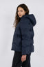 fox-gewatteerde-jas-navyblauw-neo-noir-model-zijaanzicht-1