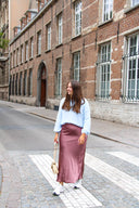 vicky-satijnen-rok-dark-rose-neo-noir-lookfoto-vooraanzicht-5