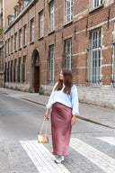 vicky-satijnen-rok-dark-rose-neo-noir-lookfoto-vooraanzicht-7