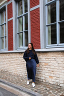 vicky-satijnen-rok-midnight-blue-donkerblauw-lookfoto-vooraanzicht-5