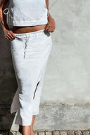 noa-linnen-rok-white-neo-nopir-model-vooraanzicht-1