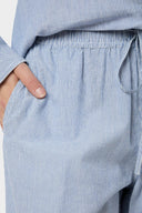sonar-gestreepte-broek-blauw-neo-noir-modelfoto-detail-1