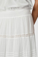 felicia-voile-rok-neo-noir-white-modelfoto-detail-1