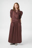 roella-poplin-blouse-burgundy-neo-noir-model-vooraanzicht-2