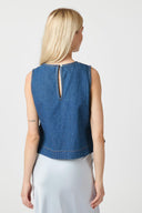 svetlana-denim-jeans-top-blauw-neo-noir-modelfoto-achteraanzicht-1