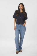 aisa-dull-satijnen-blouse-navy-neo-noir-model-vooraanzicht-2