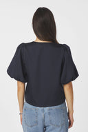 aisa-dull-satijnen-blouse-navy-neo-noir-model-achteraanzicht-1