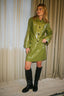 neo-noir-lakleren-mini-rok-hemie-olive-3