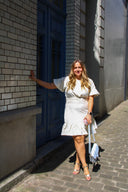 sulli-jacquard-jurk-creme-lookfoto-vooraanzicht-2