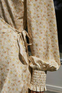 eva-soft-floral-midi-jurk-dusty-yellow-neo-noir-lookfoto-detail-2
