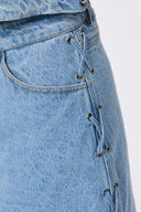 kessia-denim-mini-rok-blauw-neo-noir-modelfoto-detail-1