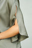 liora-satijnen-blouse-cold-army-neo-noir-modelfoto-detail-1