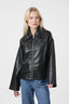 lunara-collar-stitch-jas-black-neo-noir-model-vooraanzicht-1