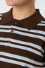 mulann-polo-gebreide-top-dark-brown-neo-noir-model-detail-1