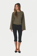 paska-boxy-lange-mouwen-t-shirt-army-legergroen-neo-noir-modelfoto-vooraanzicht-2