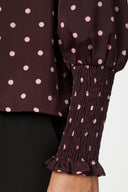 camisa-dot-blouse-burgundy-neo-noir-model-close-up-1