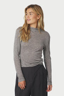 teddu-fine-rib-blouse-antracit-melange-neo-noir-model-vooraanzicht-1